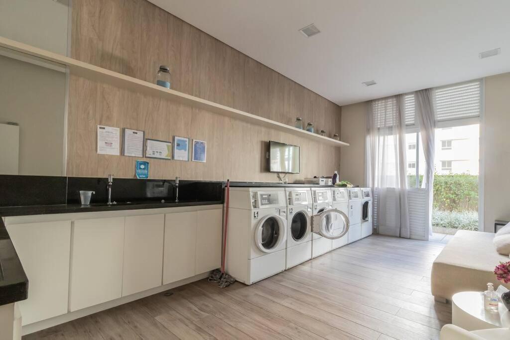 Flat Surpreendente 4 Pessoas Em Moderno 02 Climatizados *